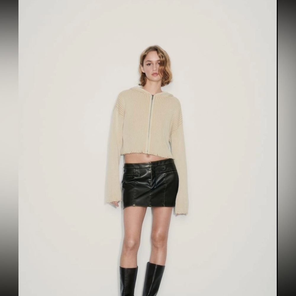 Zara cropped knit sweater